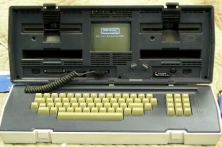 Primul calculator portabil, Osborne (1981)